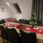 4seasons Z Prywtna Sauna I Kominkiem Apartment *