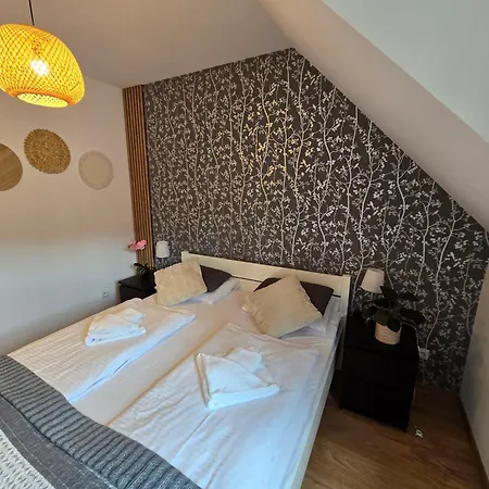 4seasons Z Prywtna Sauna I Kominkiem Apartmán