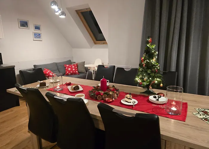 4seasons Z Prywtna Sauna I Kominkiem Apartment *